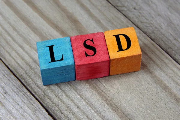 Microdosing LSD
